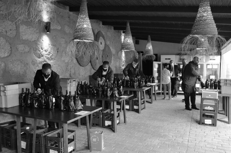 Grenaches du Monde organiza su primera cata maratoniana en Cebreros (Ávila)
