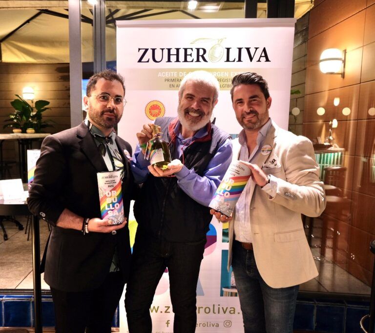 Zuheroliva orgulosa de moda con Lorenzo Caprile