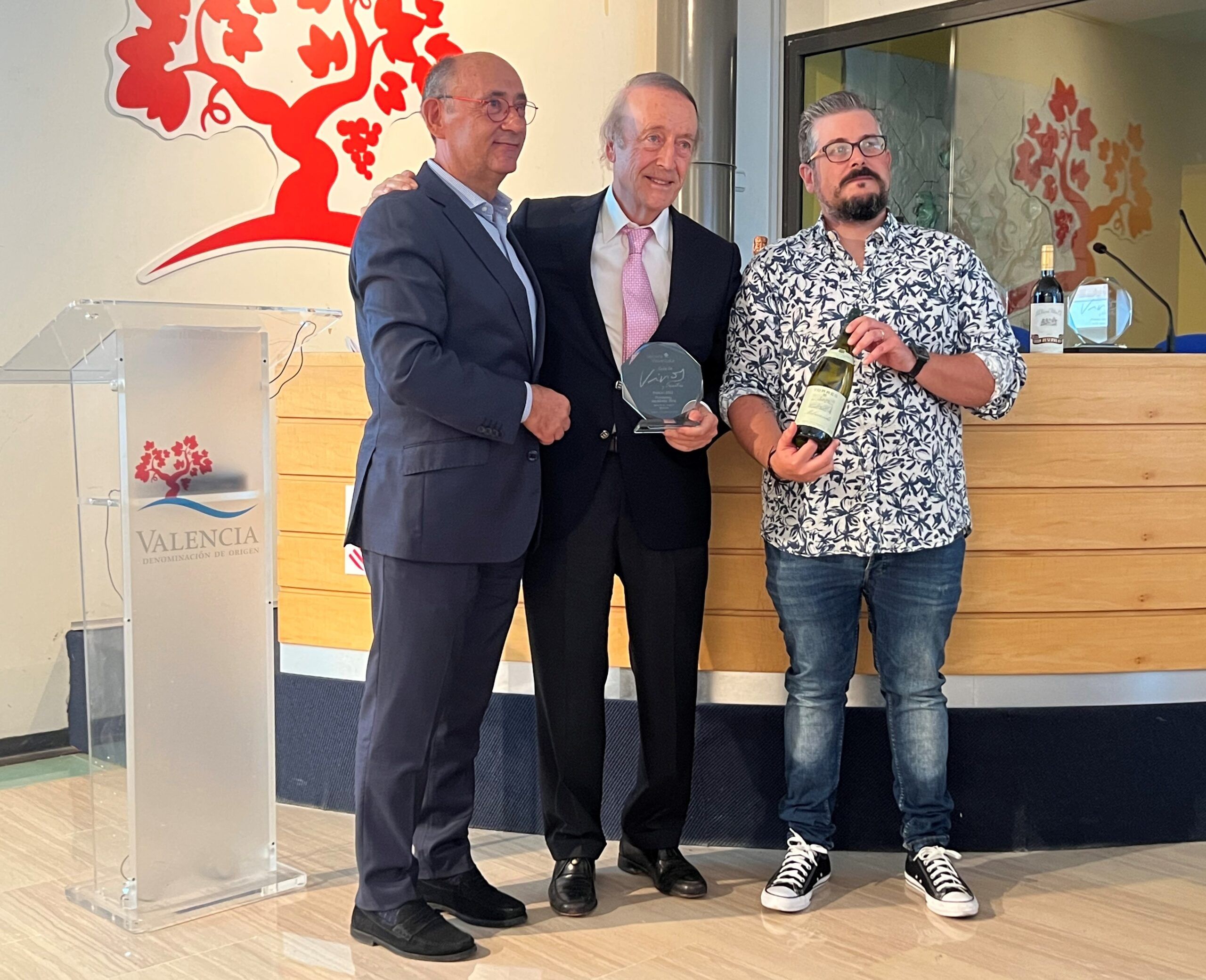 Milmanda 2018 de Familia Torres, mejor vino blanco de la Guía de la Semana Vitivinícola 2022