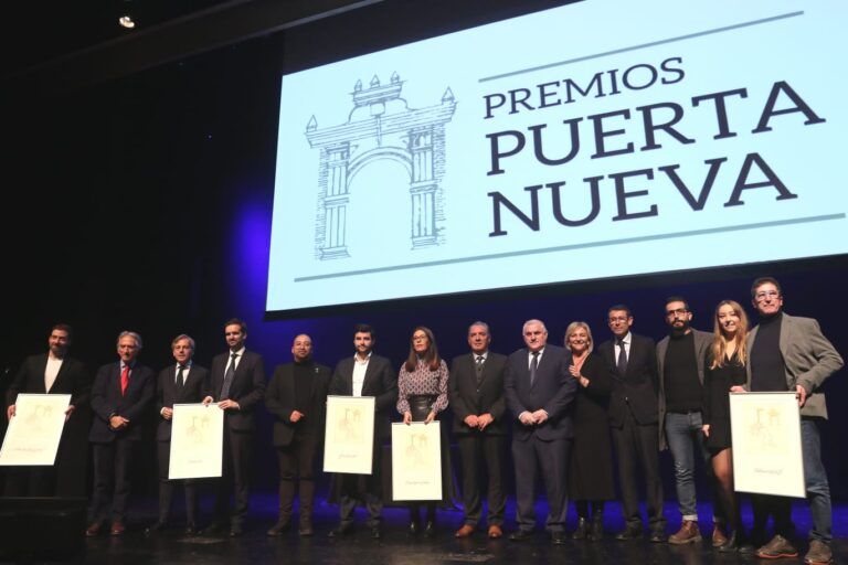El Consejo Regulador de las Denominaciones de Origen “Málaga”, “Sierras de Málaga” y “Pasas de Málaga entrega los “Premios Puerta Nueva” 2022 El Consejo Regulador de las Denominaciones de Origen “Málaga”, “Sierras de Málaga” y “Pasas de Málaga entrega los “Premios Puerta Nueva” 2022